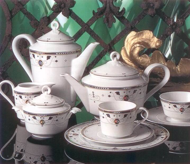 Hutschenreuther Louvre Trocadero: Frühstücksteller 21 cm Hutschenreuther Louvre Trocadero: Frühstücksteller 21 cm