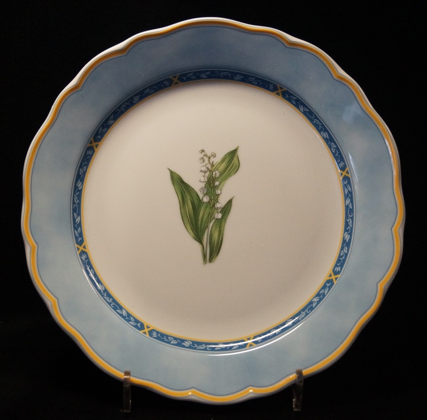 Hutschenreuther Maria Theresia Frühlingsboten: Frühstückteller 21,5 cm - Maiglöckchen Hutschenreuther Maria Theresia Frühlingsboten: Frühstückteller 21,5 cm - Maiglöckchen