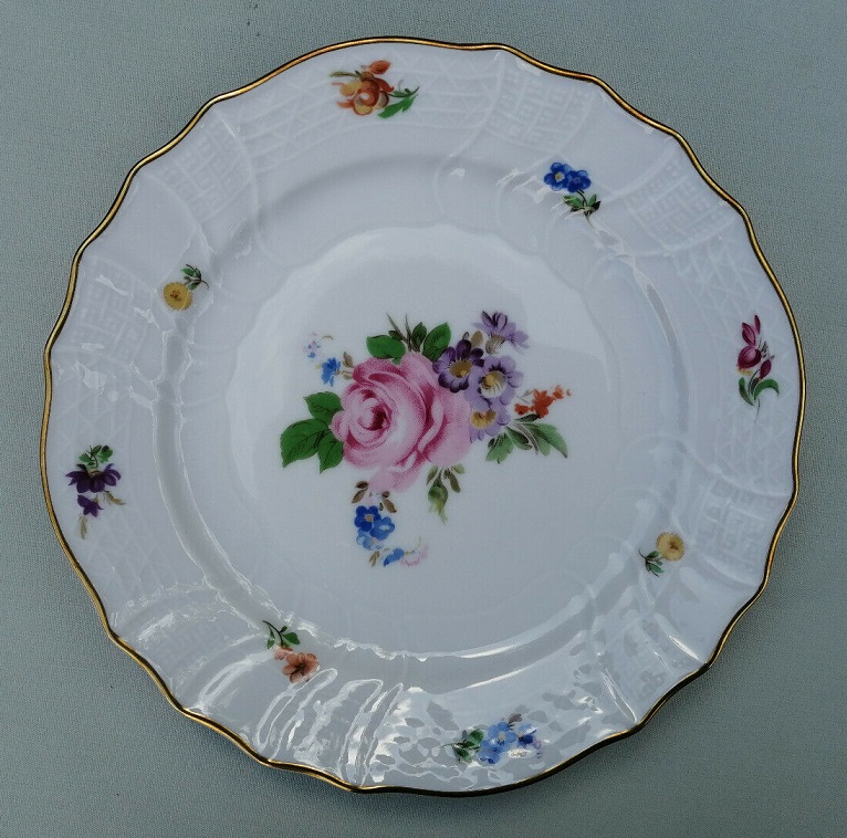 Hutschenreuther Dresden Moritzburg: Frühstücksteller 20 cm Hutschenreuther Dresden Moritzburg: Frühstücksteller 20 cm