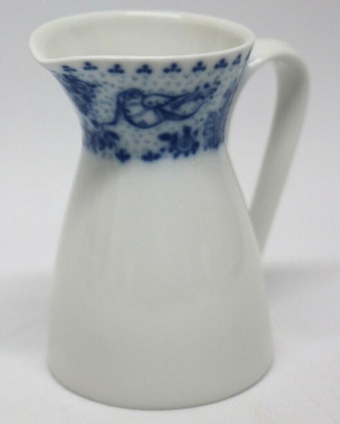 Rosenthal Form 2000 Idyll blau - kobalt: Milchkännchen für 6 Personen Rosenthal Form 2000 Idyll blau - kobalt: Milchkännchen für 6 Personen