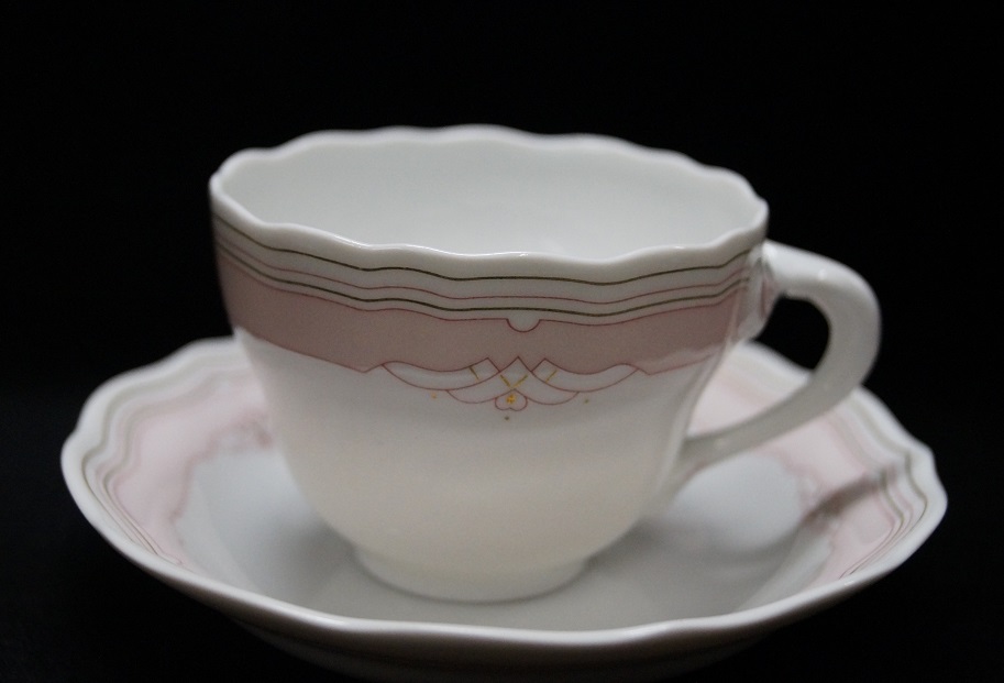 Hutschenreuther Maria Theresia Windsor Rose: Mokka-/Espressotasse 2-tlg. 0,10 ltr. UT = 11,5 cm