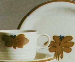 Thomas Corda Alpina: Leuchter niedrig  Thomas Corda Alpina: Leuchter niedrig