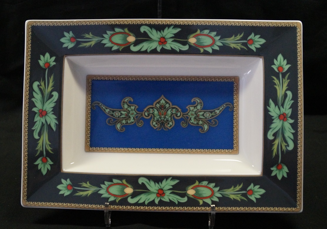 Rosenthal Pearlchina Aida Mayfair design Nina Campbell: Platte eckig, tief / Plater deep 25 x 27 cm Rosenthal Pearlchina Aida Mayfair design Nina Campbell: Platte eckig, tief / Plater deep 25 x 27 cm