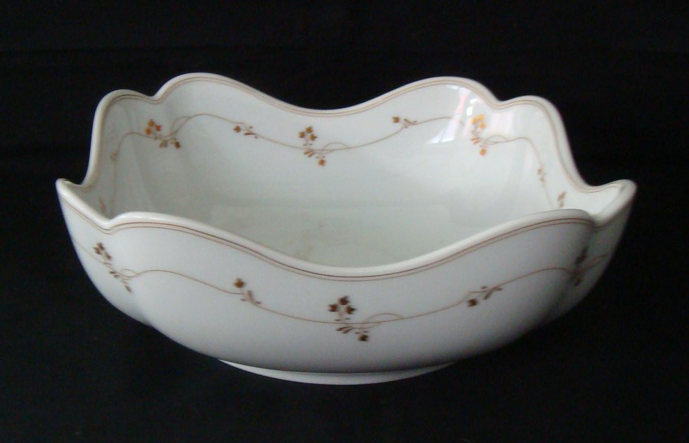 Hutschenreuther Maria Theresia Schloß Bentheim: Schüssel eckig 18 cm