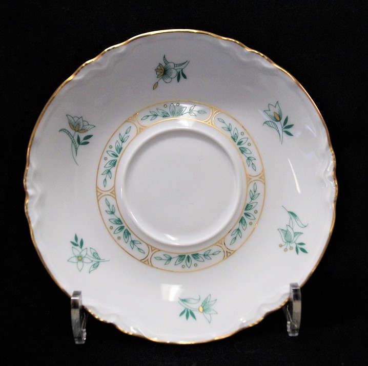 Hutschenreuther Racine Jardin: Kaffee-Untertasse 14 cm Hutschenreuther Racine Jardin: Kaffee-Untertasse 14 cm