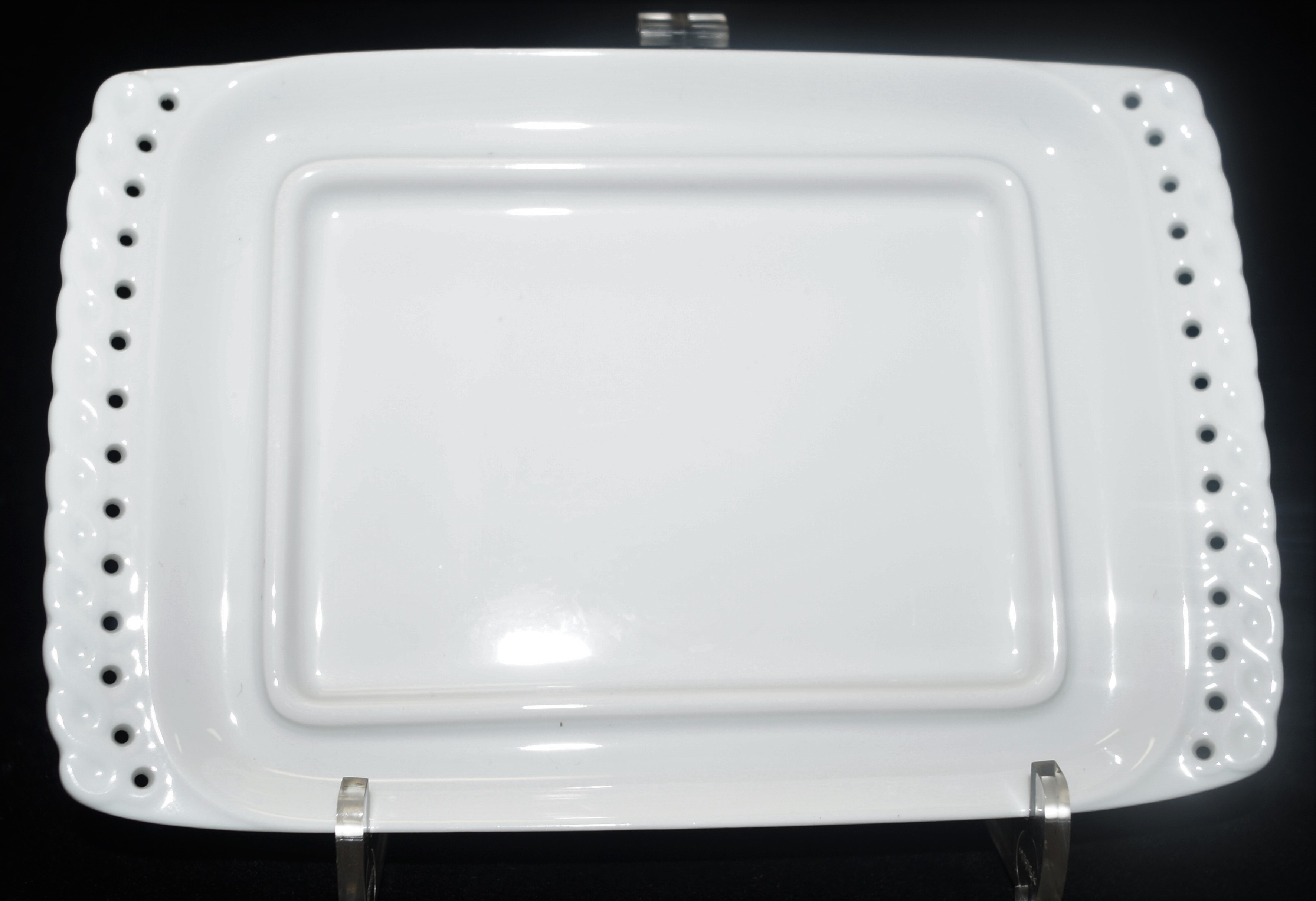 Hutschenreuther Comtesse Weiss - Weiß: Butterplatte 17,5 x 11,5 cm Hutschenreuther Comtesse Weiss - Weiß: Butterplatte 17,5 x 11,5 cm