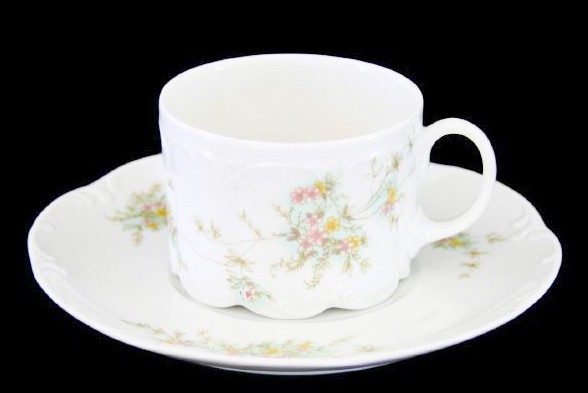 Rosenthal Monbijou Grüne Ranke: Teetasse 2-tlg. H = 5,5 cm